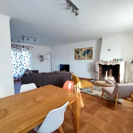 Maison Familiale Au Coeur D'ales Avec Jardin Et Barbecue بيت للعطل